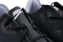 Load image into Gallery viewer, Nike Men's Hakata Running Shoes
