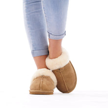 Load image into Gallery viewer, Bearpaw Women&#39;s Loki II Slipper Shoes
