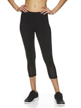 Load image into Gallery viewer, Reebok Women&#39;s Vigor Highrise Capri Leggings
