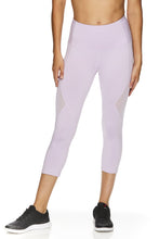 Load image into Gallery viewer, Reebok Women&#39;s Primo Highrise Capri Leggings
