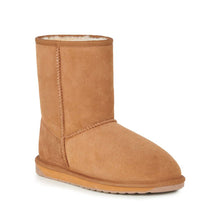 Load image into Gallery viewer, EMU Australia Women&#39;s Stinger Lo Sheepskin Boots Chocolate 8
