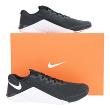 Load image into Gallery viewer, Nike Men&#39;s Metcon 5 Training Shoes
