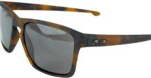 Load image into Gallery viewer, Oakley Men&#39;s Sliver XL Sunglasses
