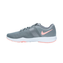Load image into Gallery viewer, Nike Women&#39;s City Trainer 2 Shoes
