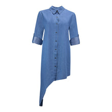 Load image into Gallery viewer, Kenneth Cole New York Women&#39;s Chambray Asymmetric Hem Button Down
