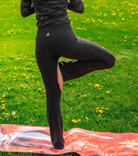 Load image into Gallery viewer, Reebok Women&#39;s Lean Highrise Running Pants
