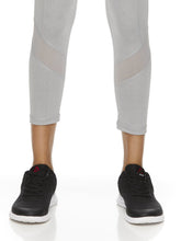 Load image into Gallery viewer, Reebok Women&#39;s Aspire Capri Leggings Grey Heather L
